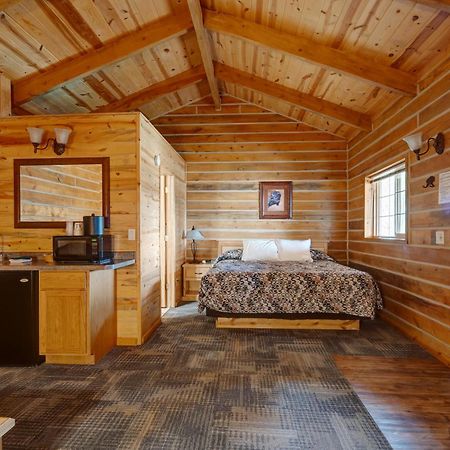 Rock Crest Lodge & Cabins Custer Dış mekan fotoğraf