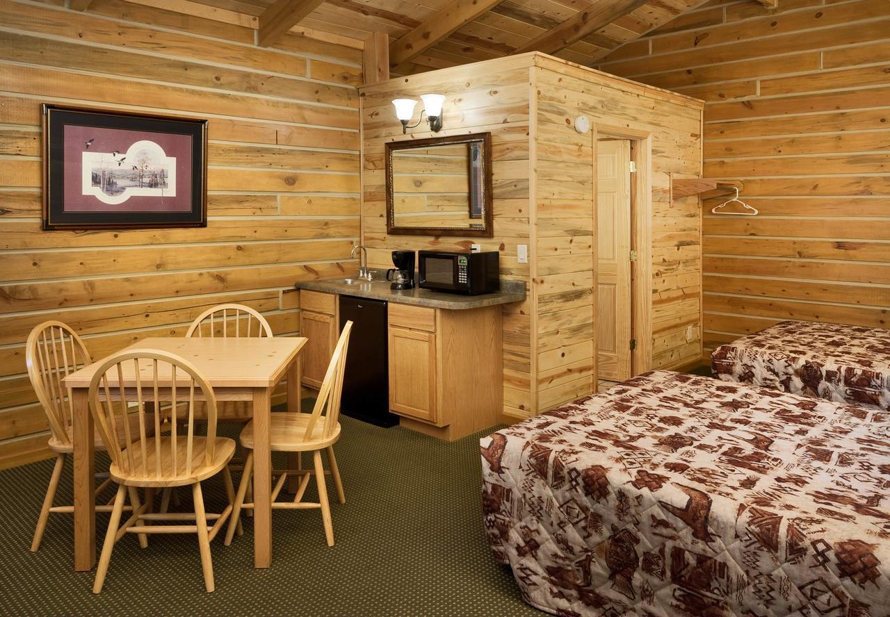 Rock Crest Lodge & Cabins Custer Dış mekan fotoğraf