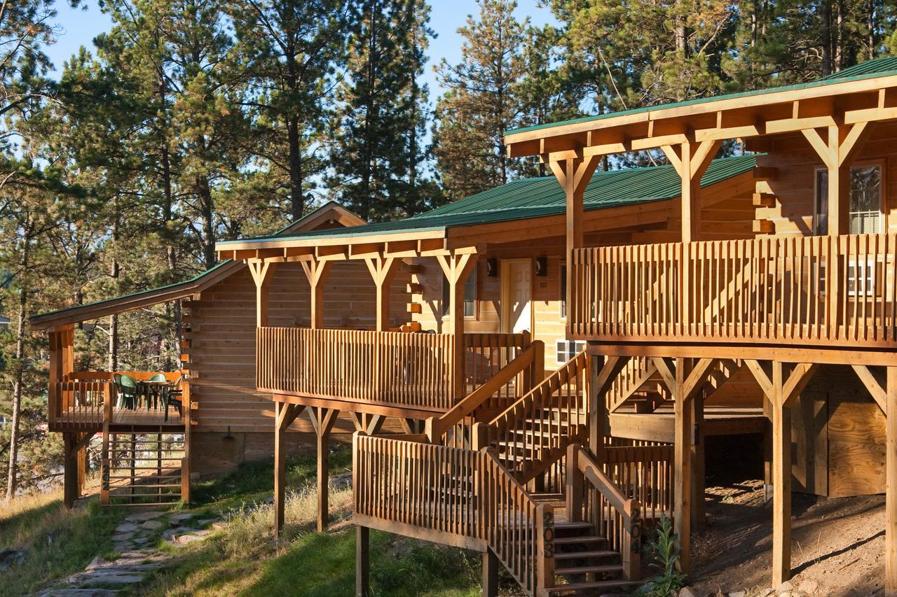 Rock Crest Lodge & Cabins Custer Dış mekan fotoğraf