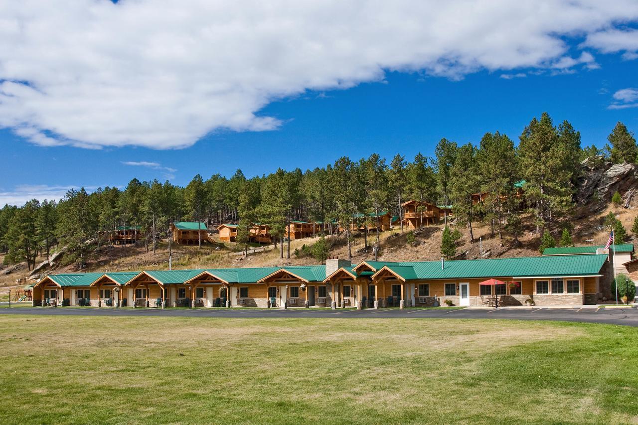 Rock Crest Lodge & Cabins Custer Dış mekan fotoğraf