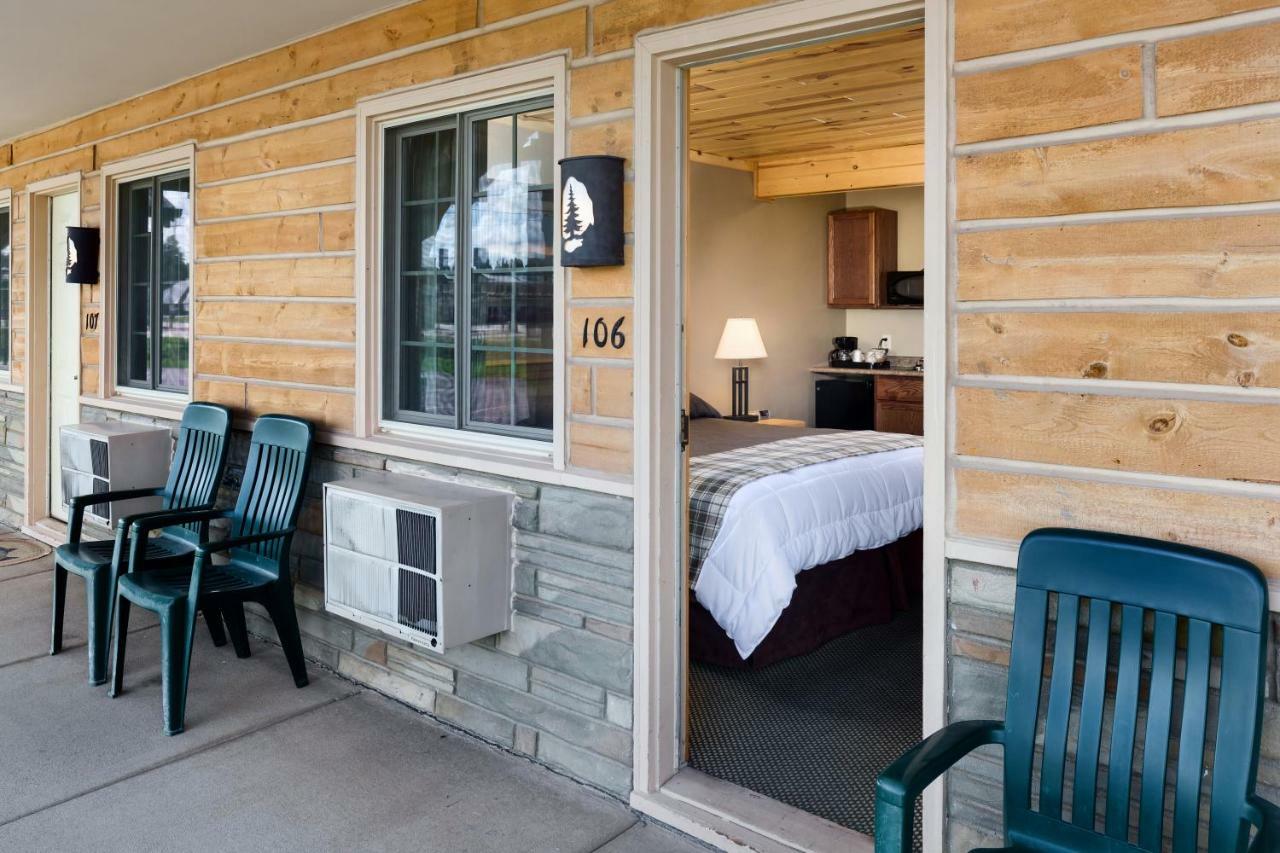 Rock Crest Lodge & Cabins Custer Dış mekan fotoğraf